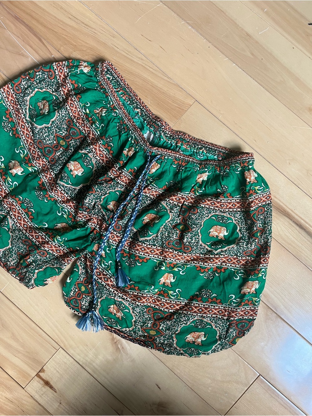 Green Elephant print shorts